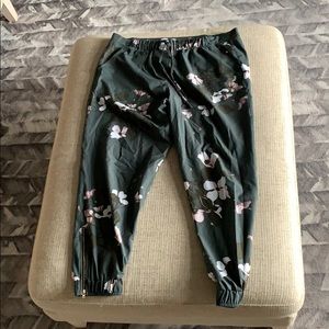 Albion Fit Orchid Jetsetters